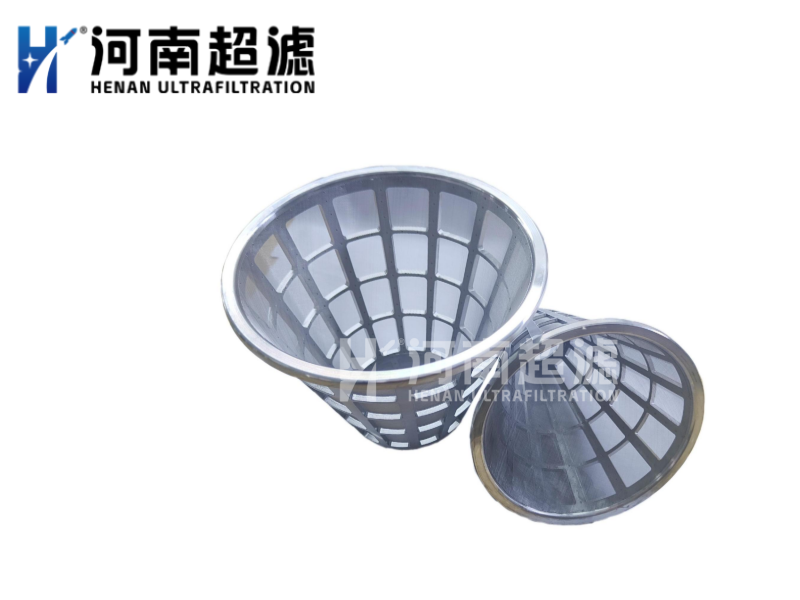 ���պ���